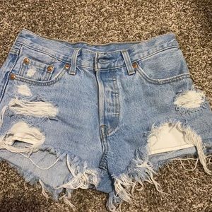 levi’s denim shorts